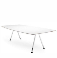 Mano Conference Table